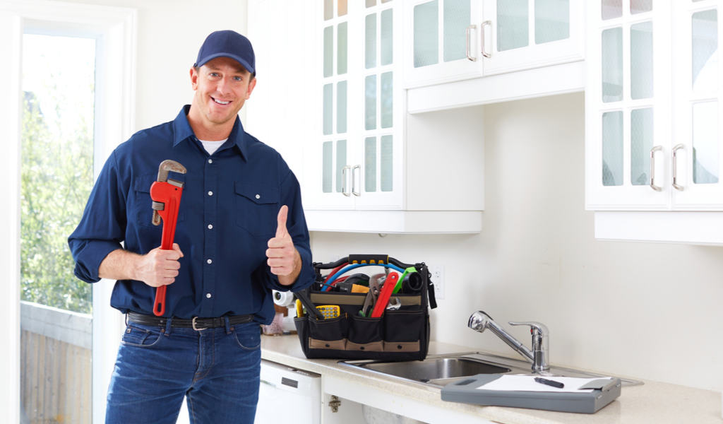Deal with Plumbing Emergency with the Professional Support