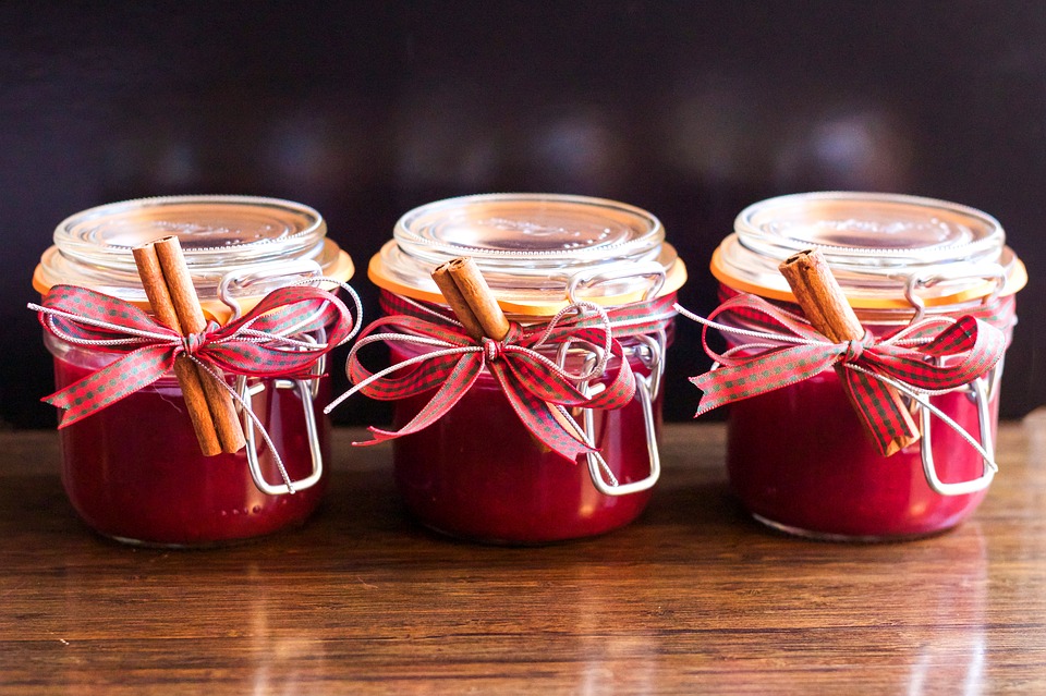 All You Need to Know About the Various Ways to Use These Apothecary Jars