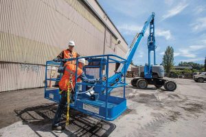 The Advantages Of Using A Construction Lift
