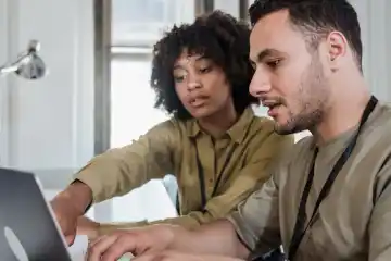 Scaling Smart: Growth Strategies for Small Businesses